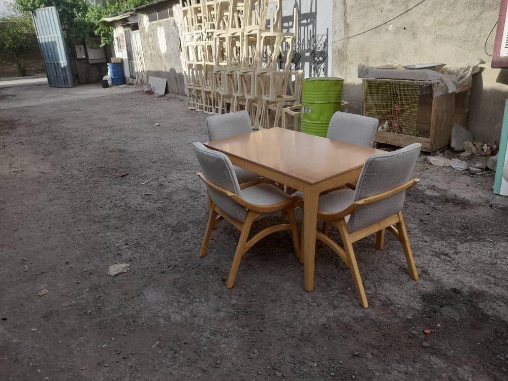 مدل امریکایی نیو پشت چوب